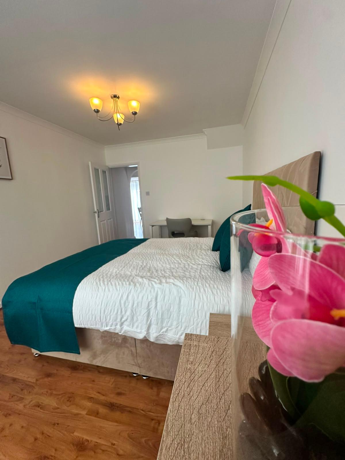Spacious and Homely 4 Bed Bungalow